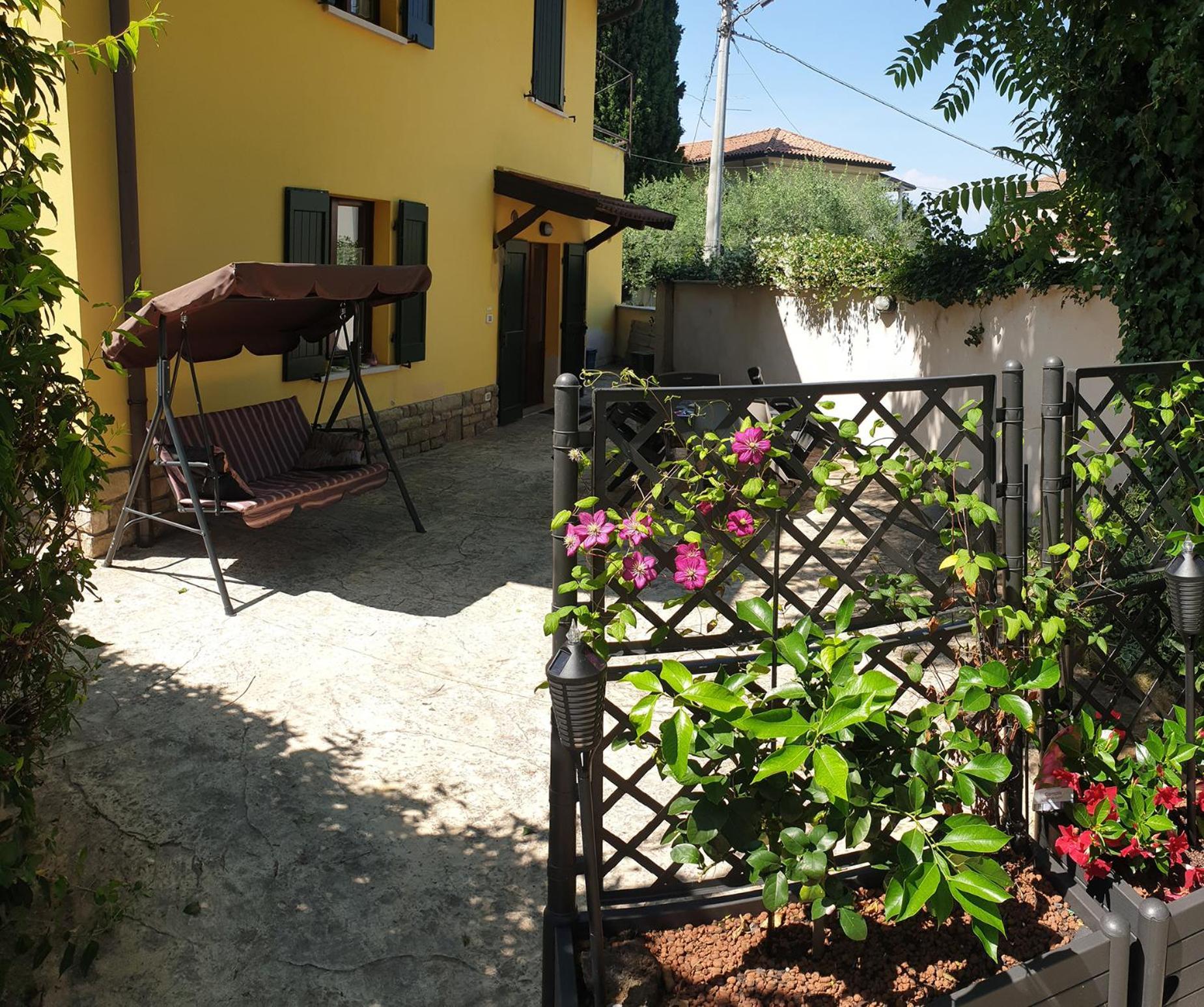 Casa Vacanza & Suite Joy Peschiera del Garda Exterior foto